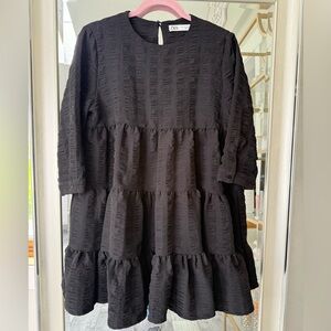 ZARA Black Textured Tiered Mini Dress | Size Medium | Puff Sleeve Babydoll